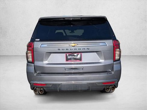 Used 2021 Chevrolet Suburban High Country w/ Premium Package image 7