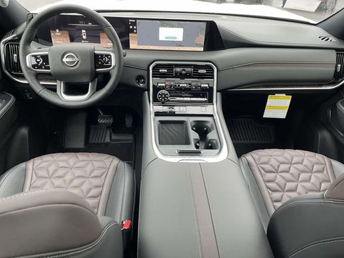 New 2026 Nissan Armada Platinum w/ Accent Package AWD/4WD image 13