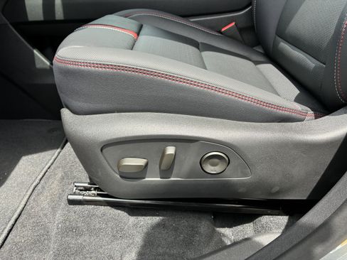 New 2026 Chevrolet Traverse RS FWD image 27