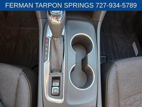Used 2020 Chevrolet Equinox LT FWD image 27