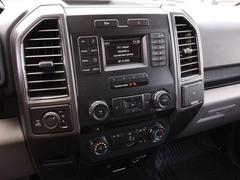 Used 2017 Ford F150 XLT AWD/4WD image 15