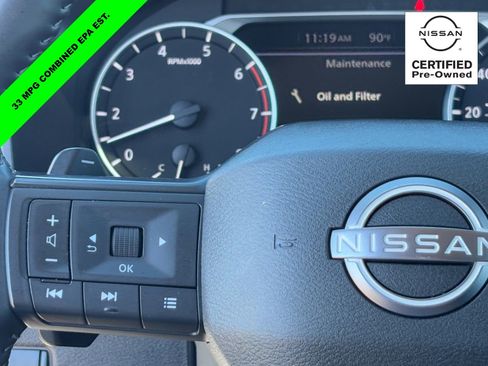 Certified 2025 Nissan Rogue SV FWD image 19