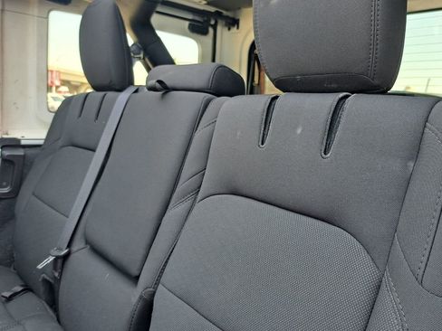 Used 2023 Jeep Wrangler Unlimited w/ Sun & Screen Package image 22