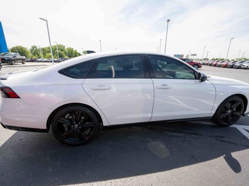 Used 2024 Honda Accord Sport image 6
