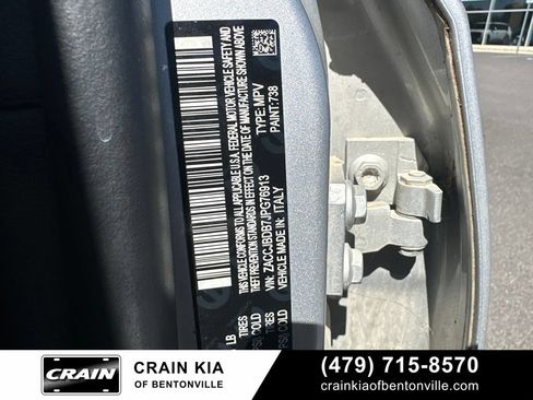 Used 2018 Jeep Renegade Limited w/ UConnect 8.4 Nav Group AWD/4WD image 17