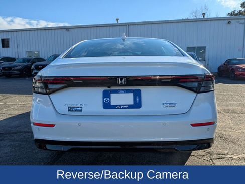 Used 2024 Honda Accord Touring image 5