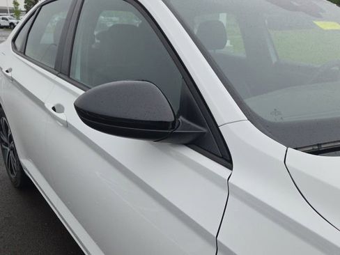 Used 2024 Volkswagen Jetta Sport FWD image 5