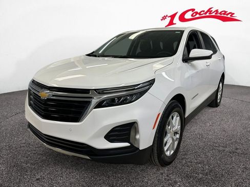 Certified 2024 Chevrolet Equinox LT w/ LPO, Floor Liner Package image 35