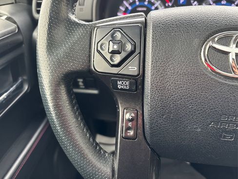 Used 2018 Toyota 4Runner TRD Off-Road Premium image 36