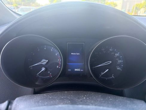 Certified 2018 Toyota C-HR XLE FWD image 10