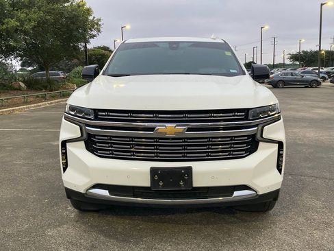 Used 2021 Chevrolet Tahoe Premier w/ Premium Package AWD/4WD image 2