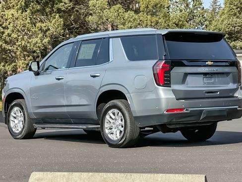 Used 2025 Chevrolet Tahoe LT AWD/4WD image 6