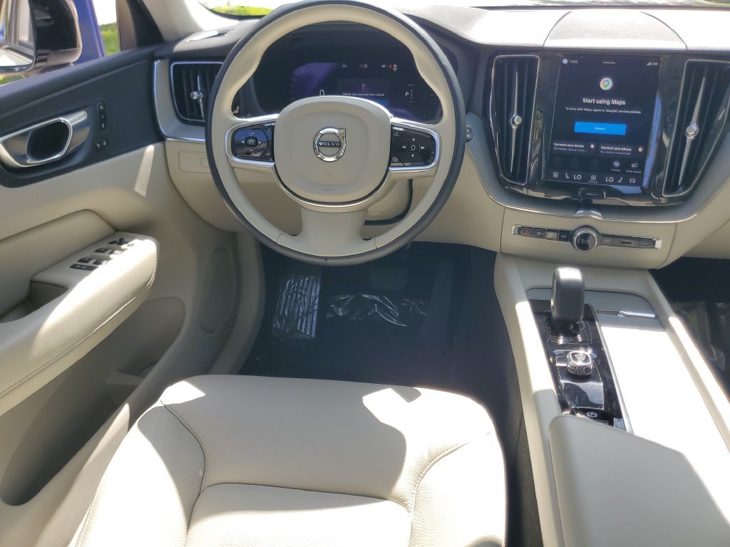Certified 2024 Volvo XC60 T8 Plus w/ Protection Package Premier AWD/4WD image 16
