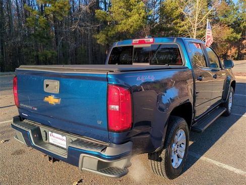 Used 2020 Chevrolet Colorado LT w/ LT Convenience Package image 4
