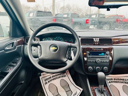 Used 2016 Chevrolet Impala Limited LS image 28