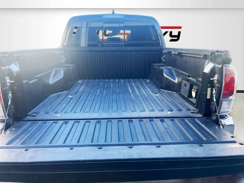 Used 2023 Toyota Tacoma TRD Off-Road w/ Black Out Package (TMS) AWD/4WD image 24