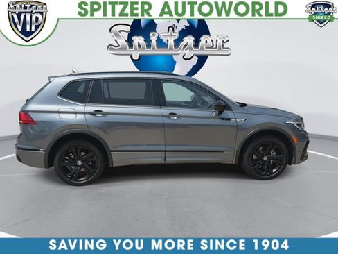 Used 2024 Volkswagen Tiguan SE R-Line AWD/4WD image 10