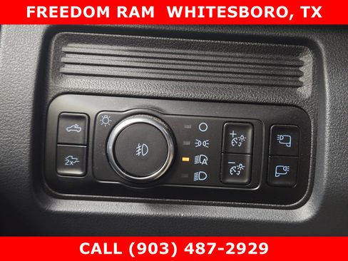 Used 2025 Ford F350 Lariat w/ Chrome Package image 16