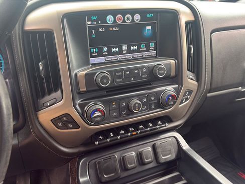 Used 2017 GMC Sierra 1500 Denali AWD/4WD image 12