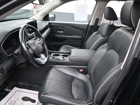 Used 2023 Honda Pilot Elite image 26