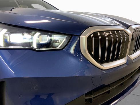 Used 2024 BMW i5 eDrive40i w/ Premium Package RWD image 32