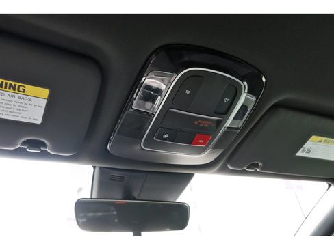 Certified 2025 Hyundai Santa Cruz SEL FWD image 23