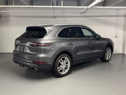 Used 2023 Porsche Cayenne image 25