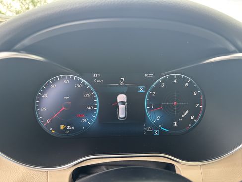 Used 2022 Mercedes-Benz GLC 300 image 21