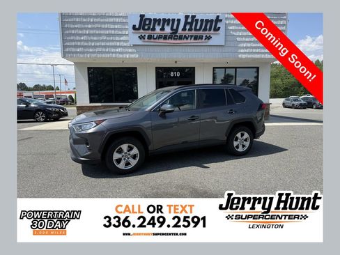 Used 2021 Toyota RAV4 XLE AWD/4WD image 1