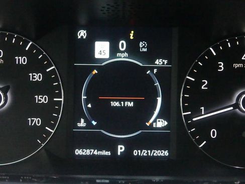 Used 2020 Land Rover Range Rover Evoque S image 32