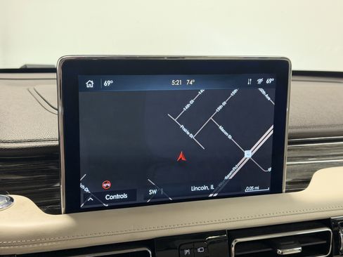 Used 2020 Lincoln Aviator Black Label w/ Dynamic Handling Package AWD/4WD image 18