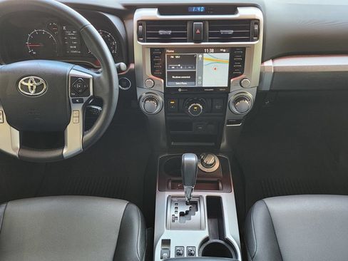Used 2021 Toyota 4Runner SR5 Premium w/ Moonroof Package AWD/4WD image 12