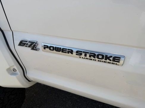 Used 2017 Ford F250 Lariat w/ Chrome Package AWD/4WD image 11