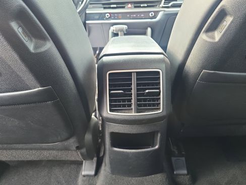 Used 2023 Kia Sportage EX image 27