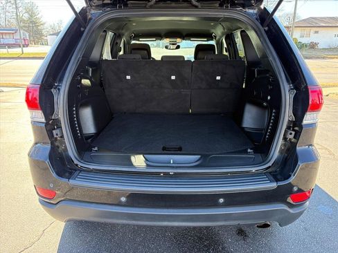 Used 2022 Jeep Grand Cherokee Laredo E image 23