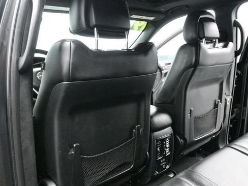 Used 2019 Jeep Grand Cherokee Limited AWD/4WD image 24