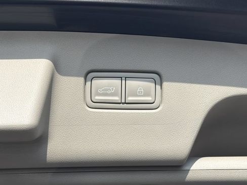 New 2026 Hyundai Palisade SEL Premium FWD image 19