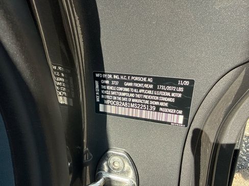 Used 2021 Porsche 718 Boxster S RWD image 11