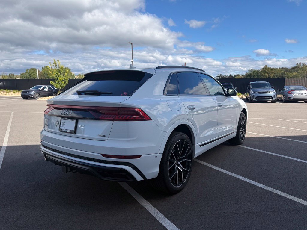 Used 2021 Audi Q8 Prestige AWD/4WD image 7