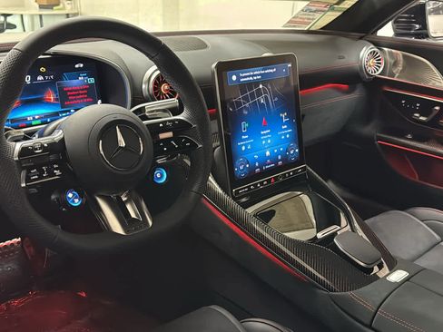 New 2025 Mercedes-Benz SL 63 AMG S e Performance 4MATIC image 22