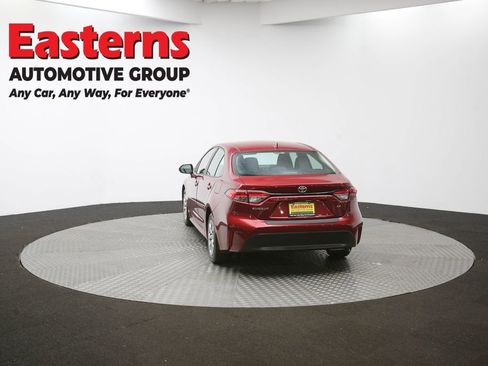 Used 2023 Toyota Corolla LE image 35