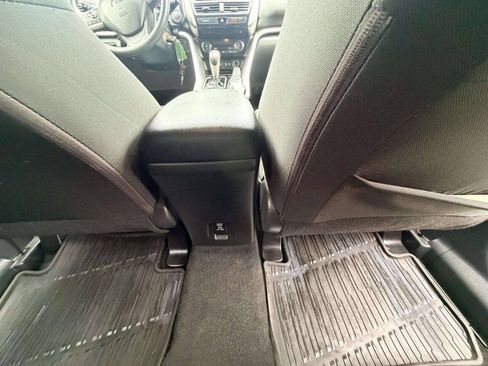 Used 2018 Mitsubishi Eclipse Cross ES FWD image 27
