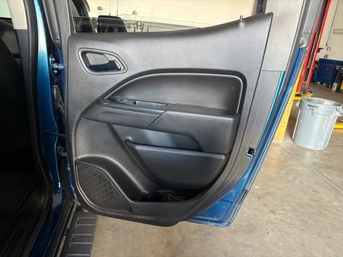 Used 2019 Chevrolet Colorado LT w/ LT Convenience Package RWD image 15
