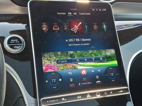 Used 2023 Mercedes-Benz GLC 300 4MATIC image 3