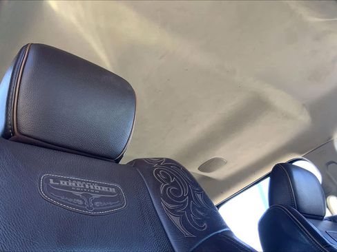 Used 2018 RAM 2500 Longhorn image 14