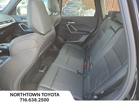 Used 2025 BMW X1 xDrive28i image 15