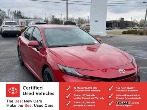Certified 2026 Toyota Camry SE w/ Convenience Package image 1