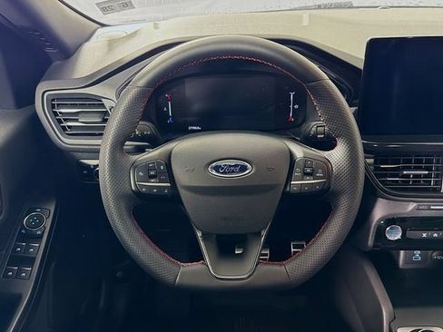 Used 2023 Ford Escape ST-Line w/ Tech Pack #1 AWD/4WD image 14