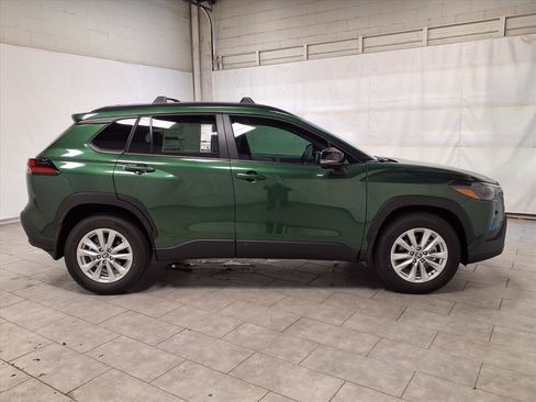 New 2026 Toyota Corolla Cross LE image 10