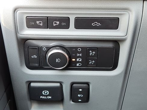 Used 2022 Ford F150 XLT w/ Equipment Group 302A High AWD/4WD image 25